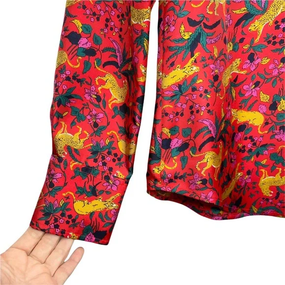 ♦️SOLD♦️J. Crew Collection Silk Twill Button Up in Jungle Cat Floral Print - Picture 7 of 15